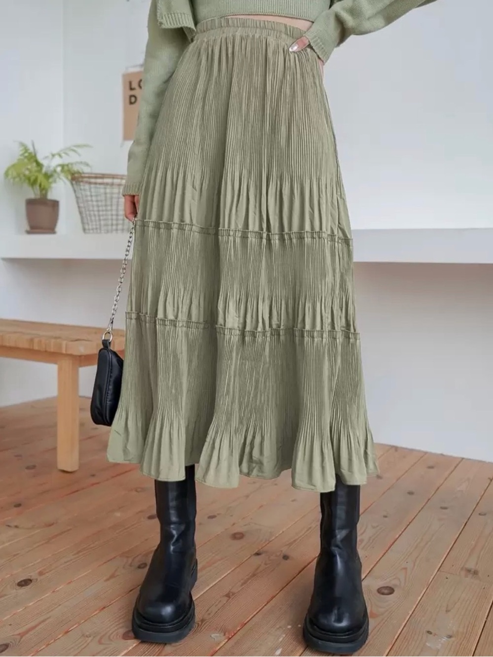 Women’s Maxi Skirt in Sage Green Pleated Fabric